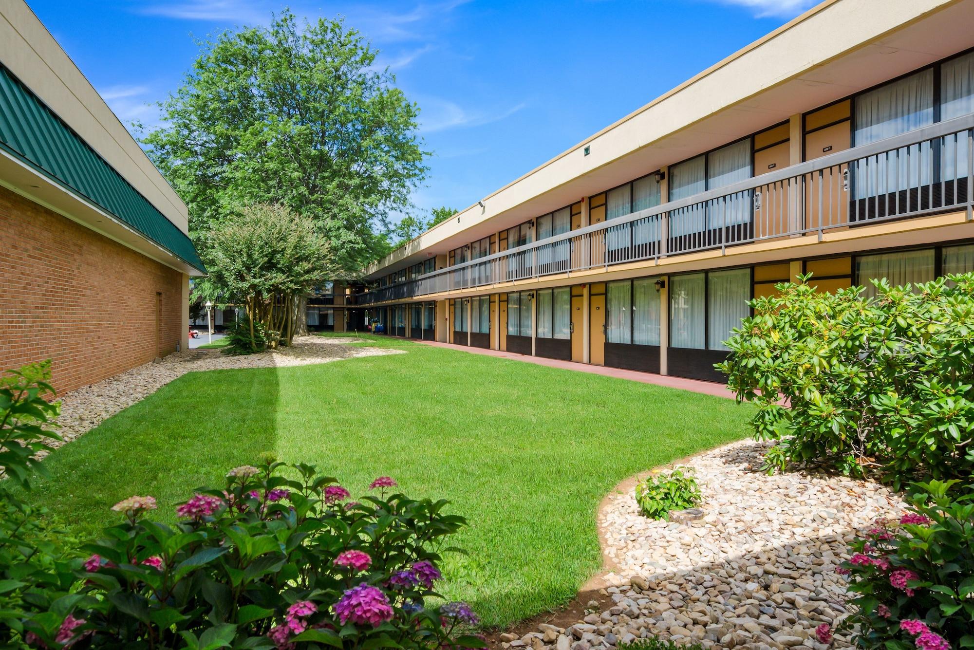 Quality Inn Roanoke Airport Dış mekan fotoğraf
