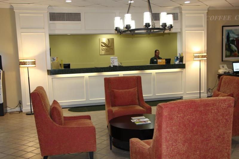 Quality Inn Roanoke Airport Dış mekan fotoğraf