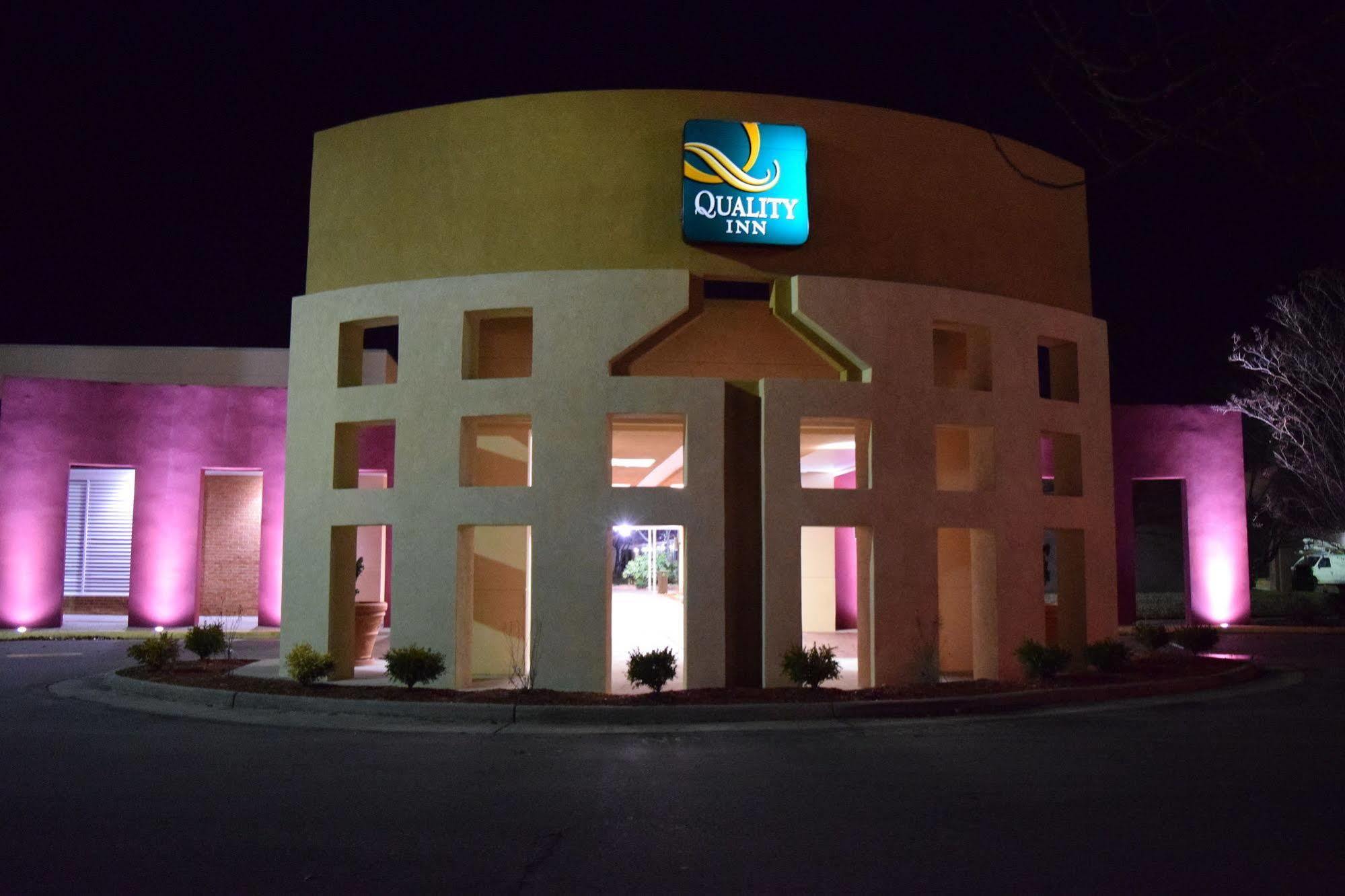Quality Inn Roanoke Airport Dış mekan fotoğraf