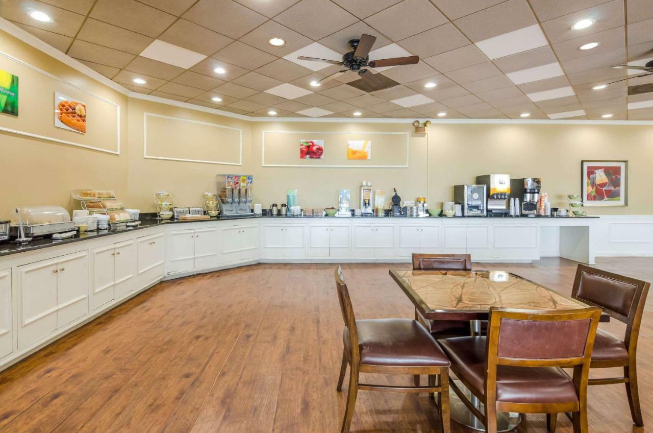 Quality Inn Roanoke Airport Dış mekan fotoğraf