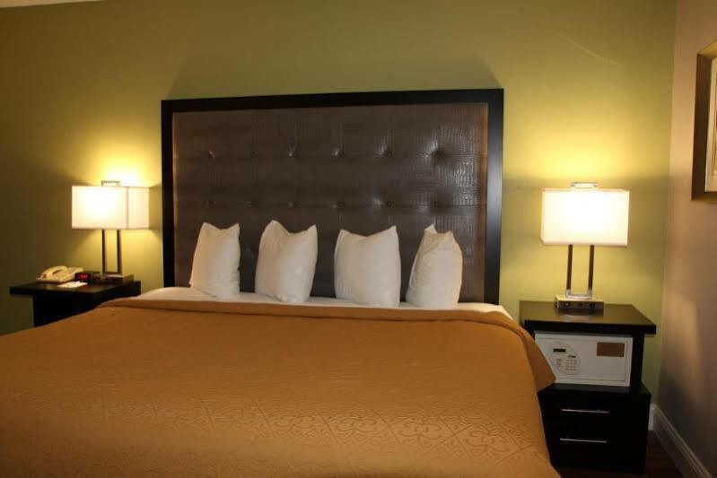 Quality Inn Roanoke Airport Dış mekan fotoğraf